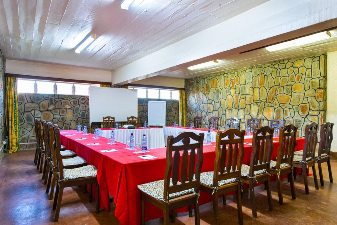 Ngulia Safari Lodge Tsavo 外观 照片